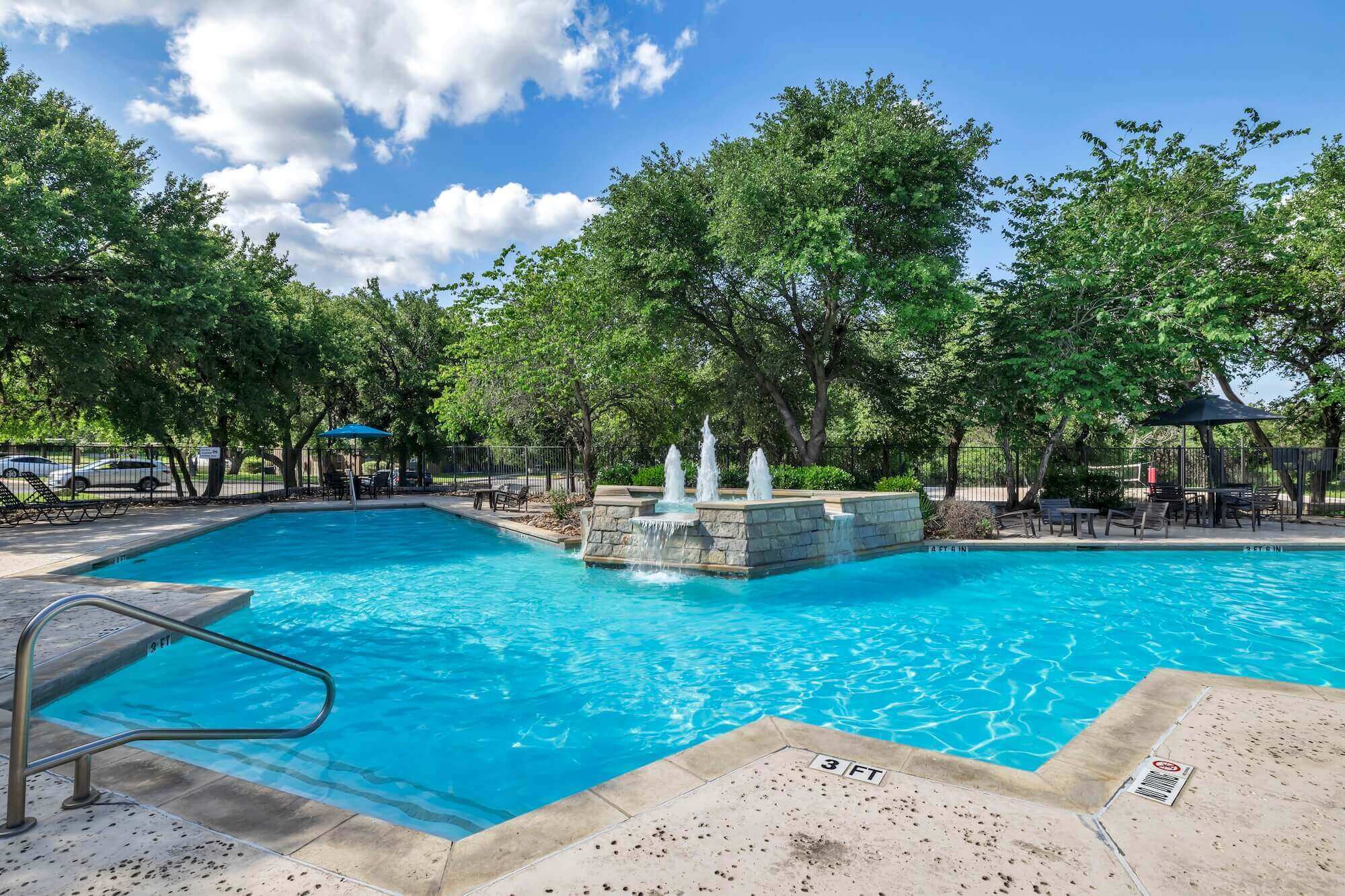 Dakota Ranch Student Apartments in San Marcos, TX